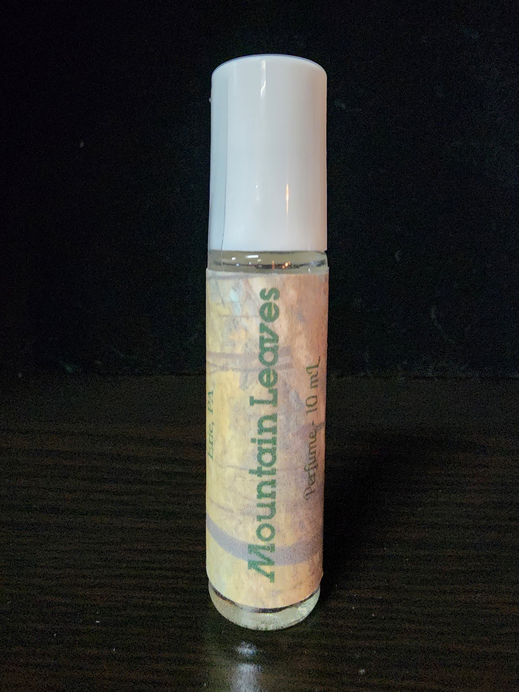 Mountain Leaves Perfume Oil Roller