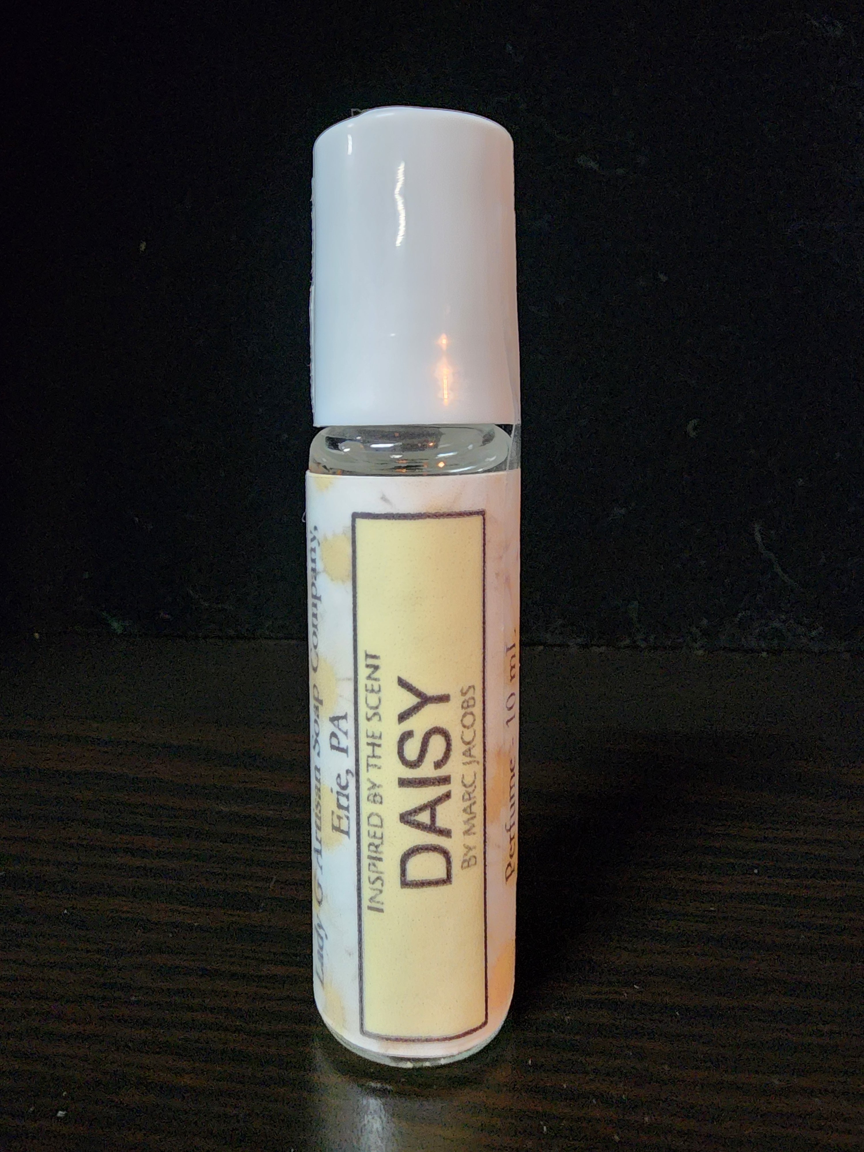 Perfume Daisy Roller