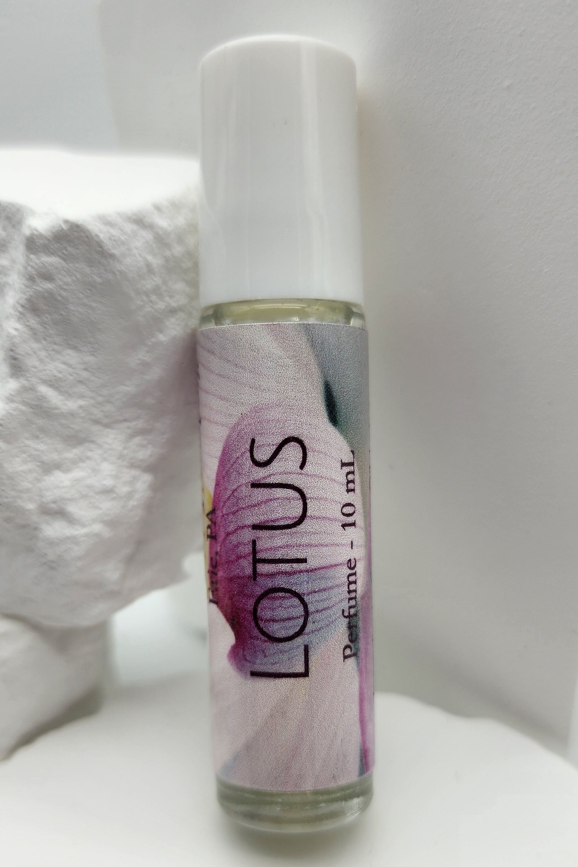 Aceite perfumado Lotus en roll-on