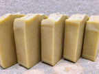 Jabón terapéutico para la piel de lavanda y cedro