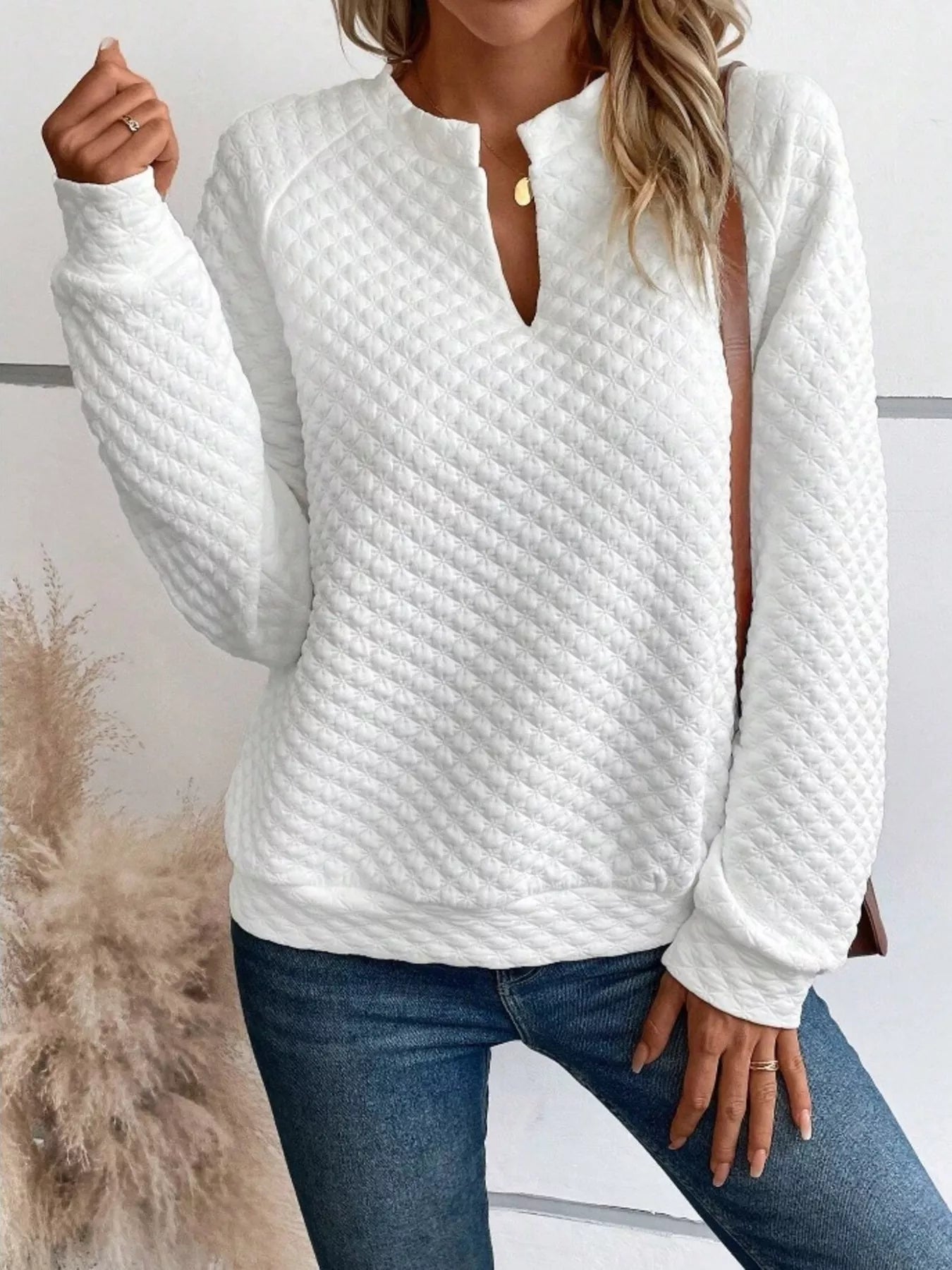 Quilted Texture Long Sleeve Sweatshirt with Notched Neck