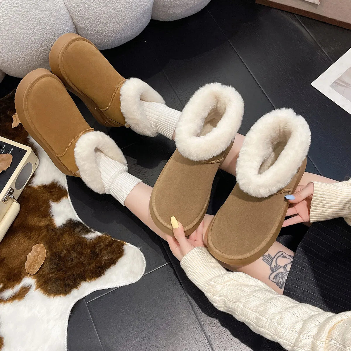 Round Toe Platform Boots