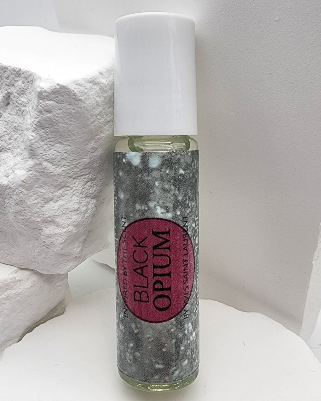Perfume en roll-on de opio negro